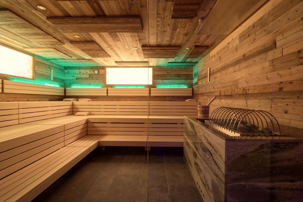 Bonfanti Design Hotel Chienes Exterior photo