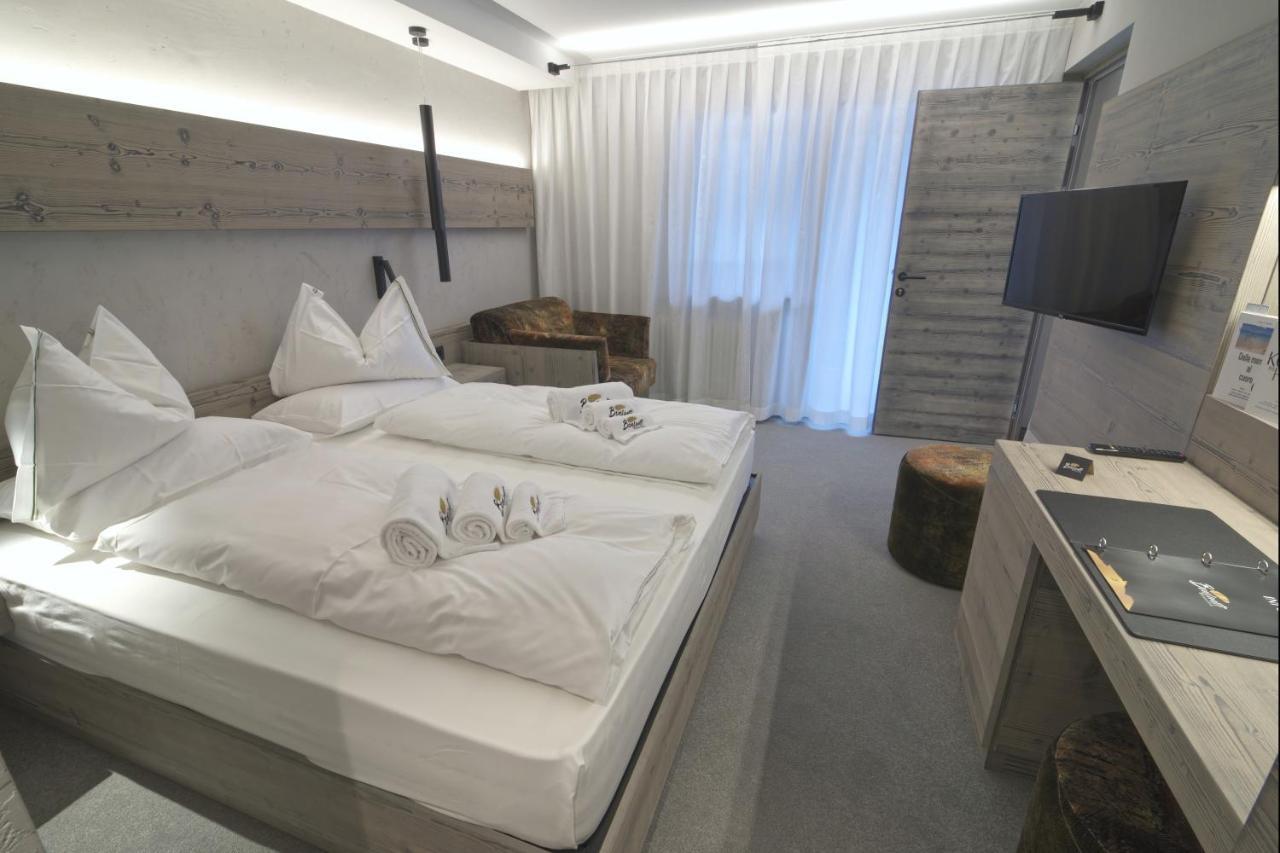 Bonfanti Design Hotel Chienes Exterior photo
